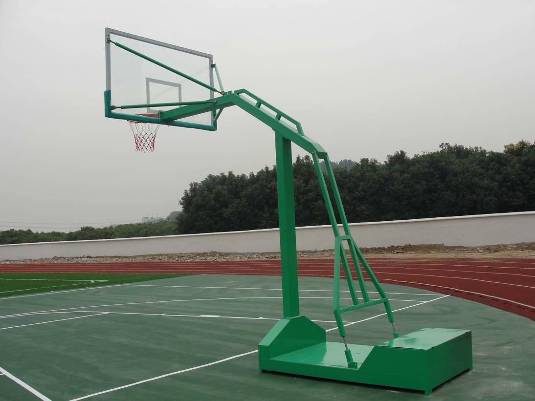 重慶專業(yè)定制籃球架：中小學(xué)籃球架場地地面標(biāo)準(zhǔn)尺寸